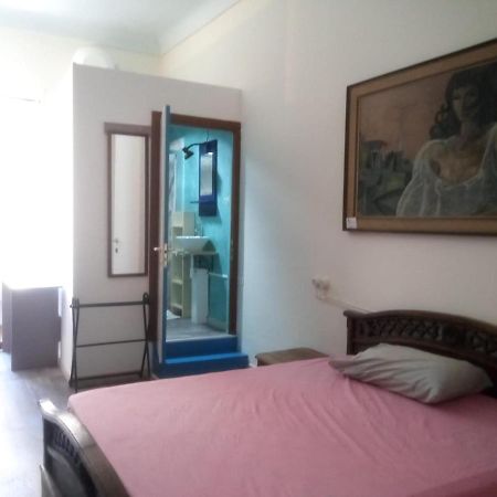 Ampia Stanza Con Bagno Privato, Centro Sassari Lägenhet Exteriör bild
